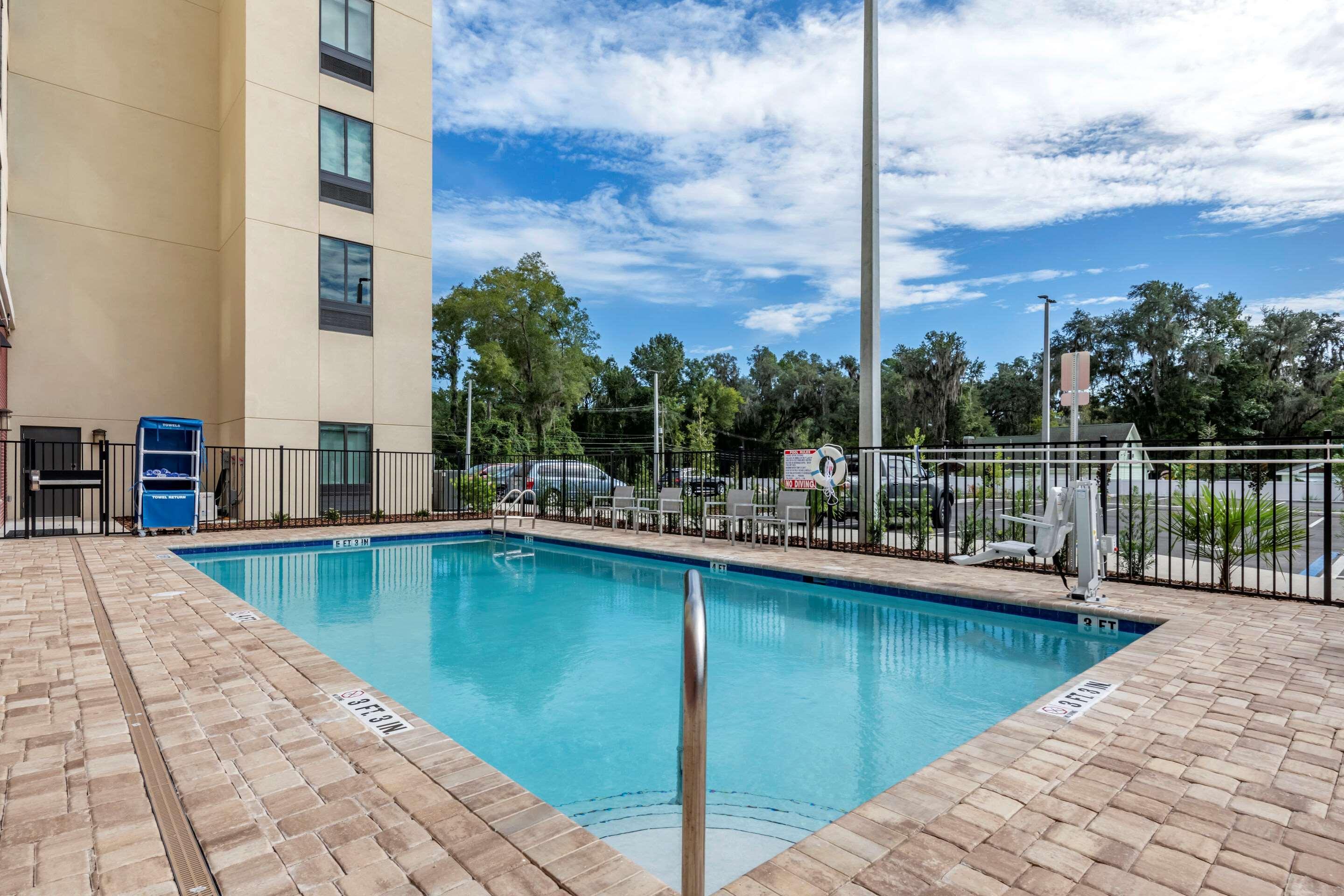 Comfort Suites Gainesville Near University Extérieur photo