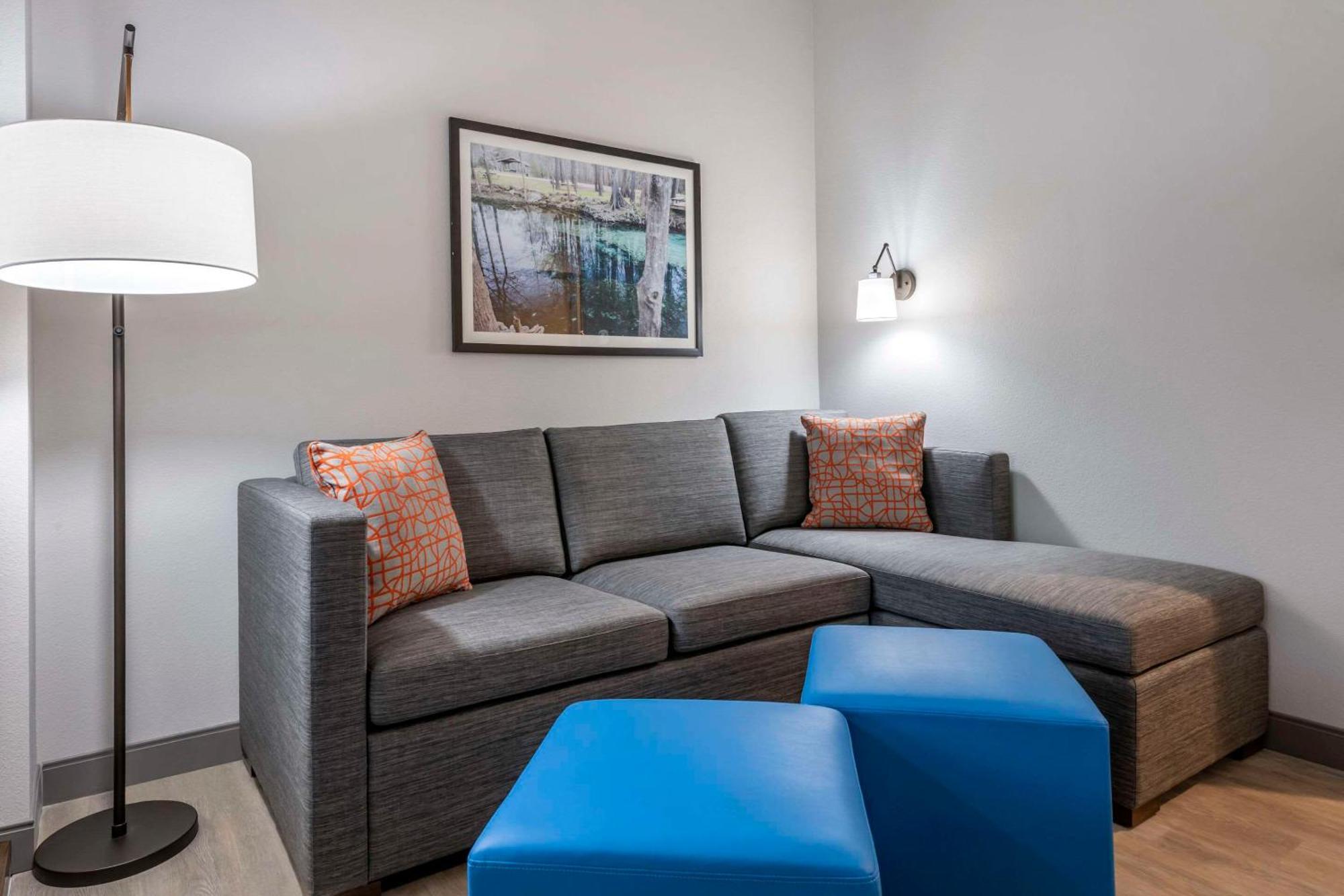 Comfort Suites Gainesville Near University Extérieur photo