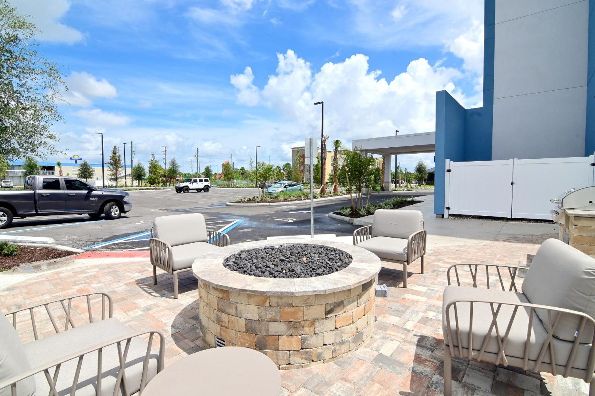 Comfort Suites Gainesville Near University Extérieur photo